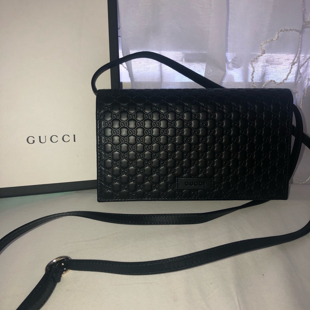 Gucci wallet cross body bag